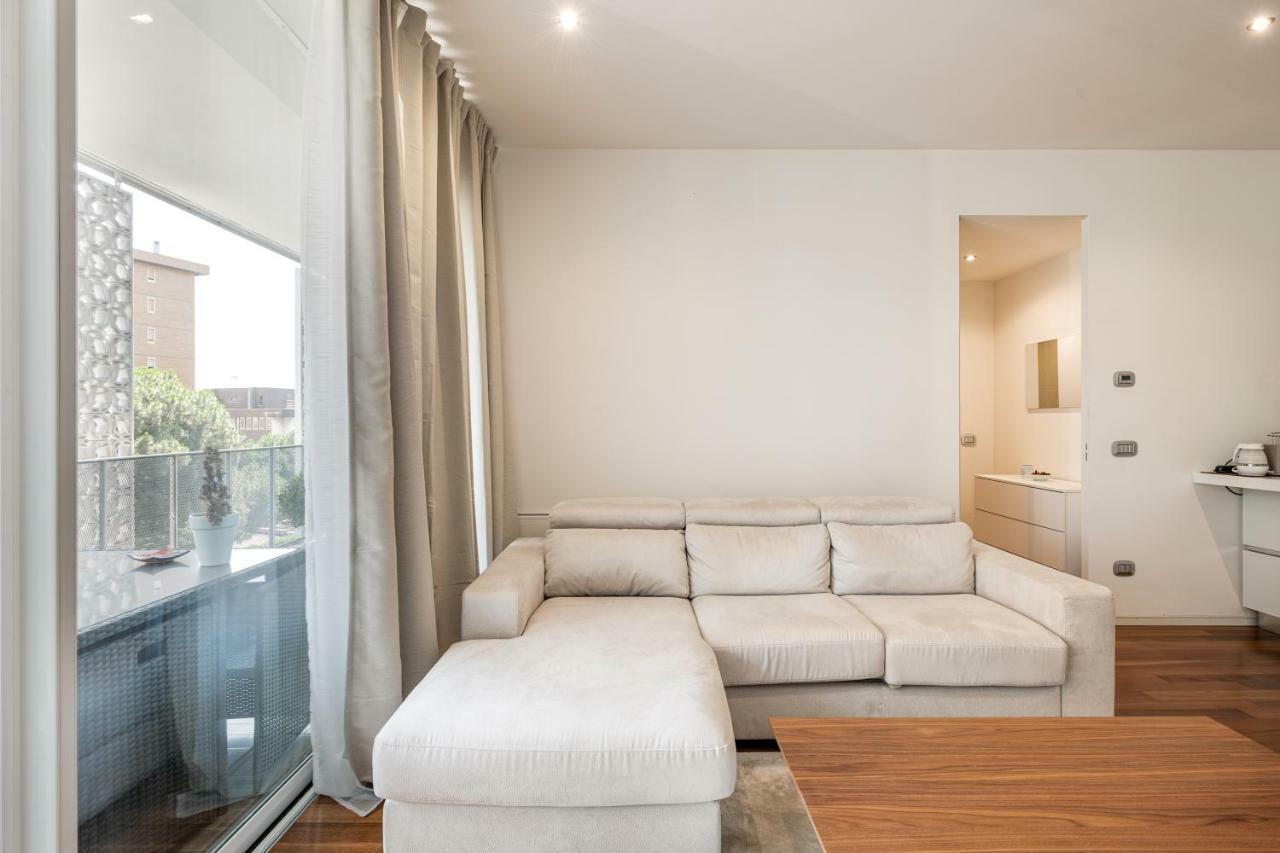 Rifredi Station Exclusive Apartment フィレンツェ エクステリア 写真